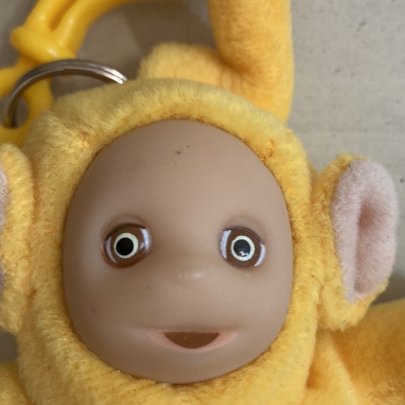 Vintage TeleTubby Laa-Laa keychain 90’s - Picture 3 of 7